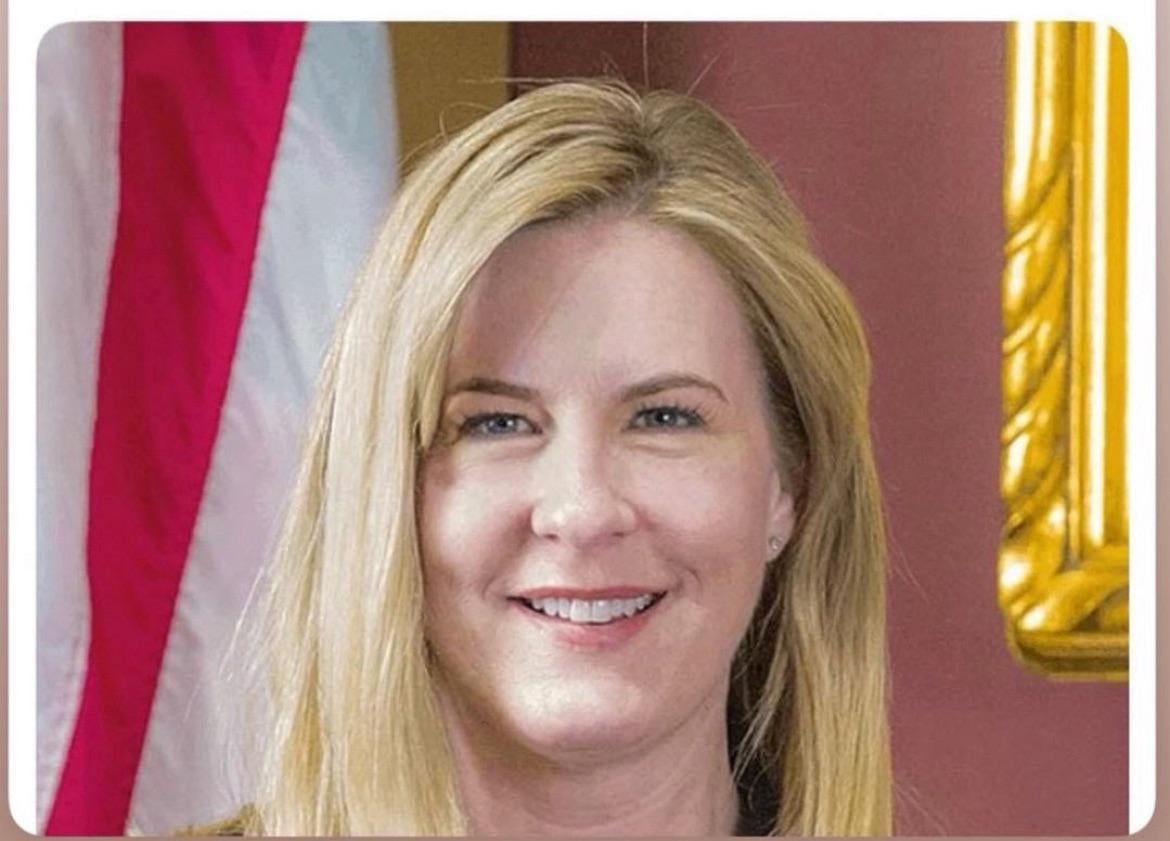 Just 40 days ago, Democratic lawmaker Melissa Hortman and her husband were killed by an unhinged Trump supporter and the story has basically already vanished from the national consciousness. DO NOT LET IT.