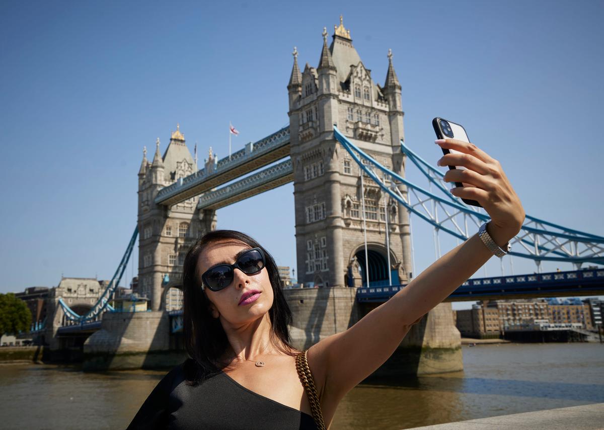 Should visitors to London pay tourist tax? Politicians want levy on overnight stays