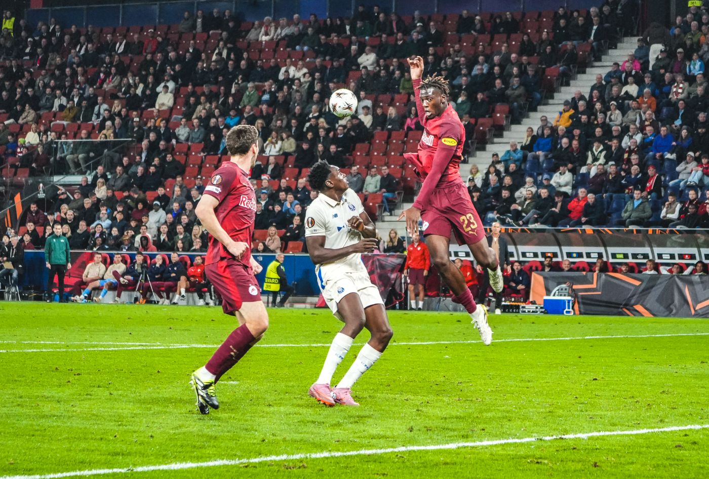 gadou joane fc salzburg vs fc porto 25 09 2025 lukas biereder