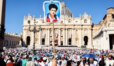 New young saints encourage faithful to live life to the full, pope says- Detroit Catholic