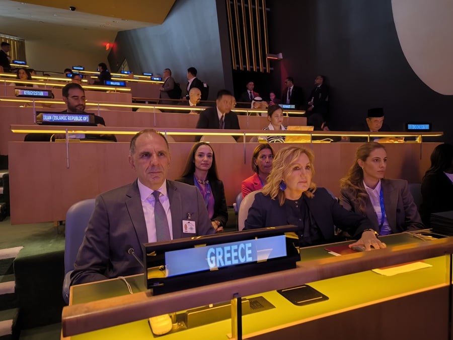«Η Ελλάδα υπέρ της πολιτικής διαδικασίας για τη λύση των δύο κρατών»