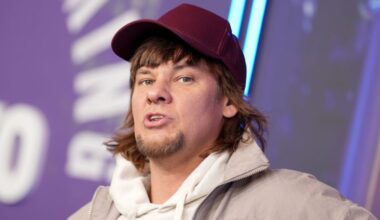 DHS deportations video featuring comedian Theo Von is taken down after he complained