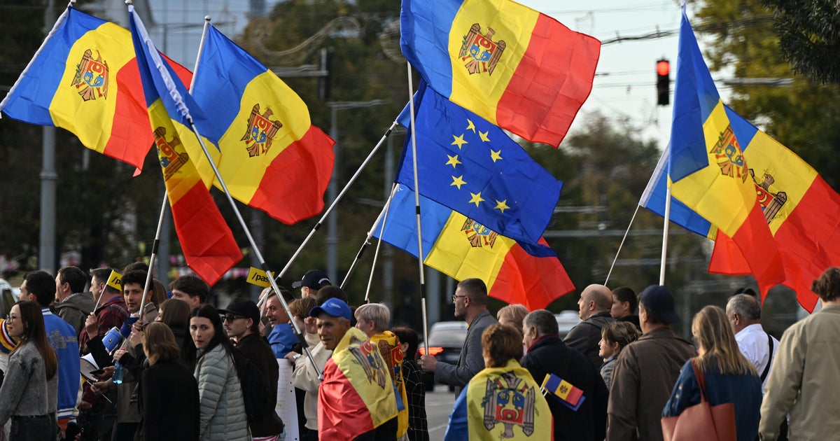 Moldova's pro-EU party wins clear parliamentary majority, defeating pro-Russian groups