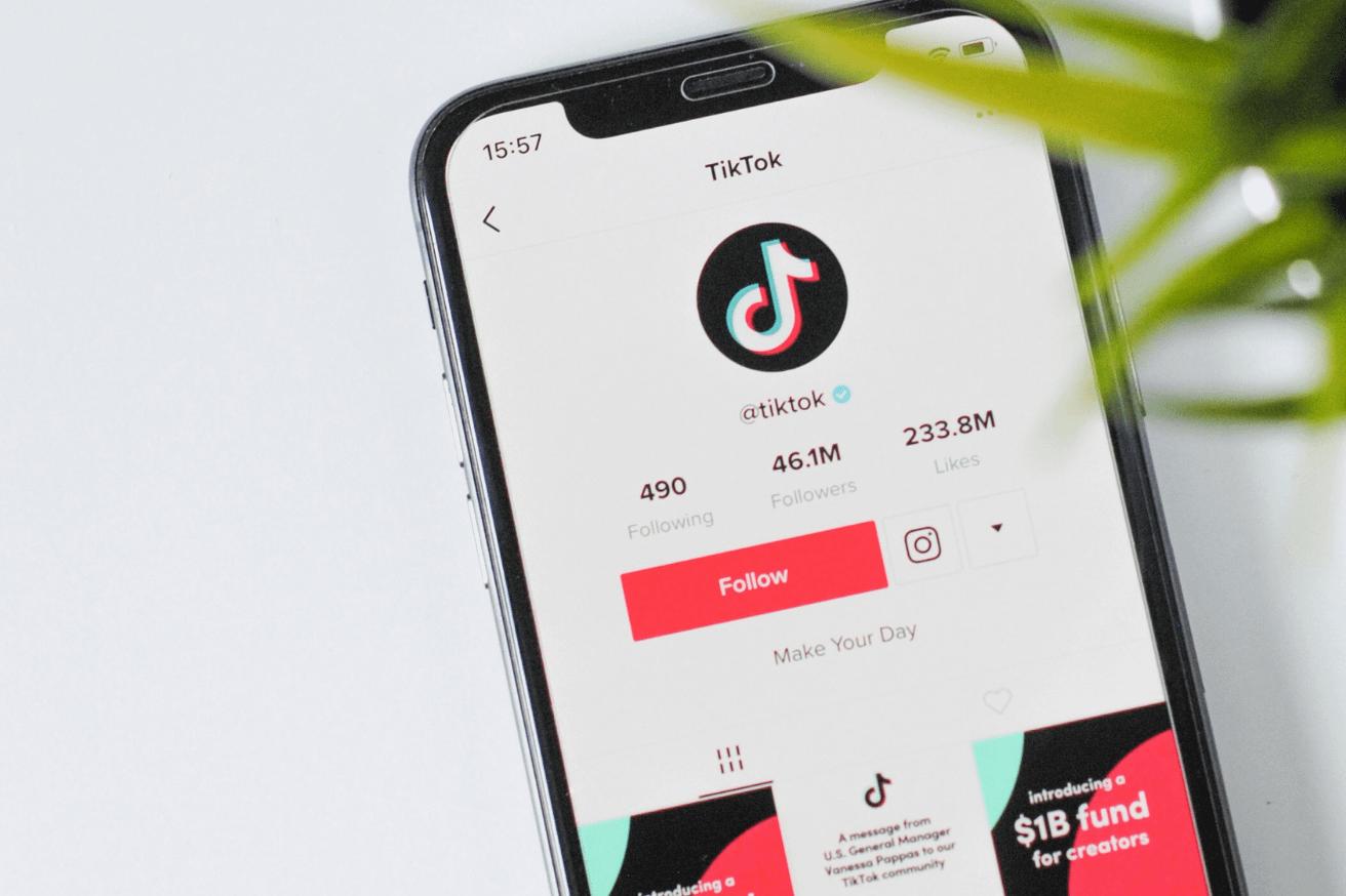 Jewish Federations to New TikTok Ownership: Remove the Online Hate