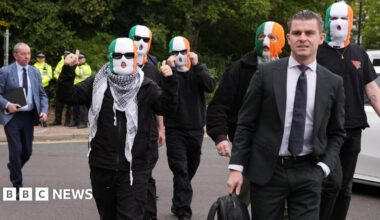 Kneecap rapper's terror case thrown out