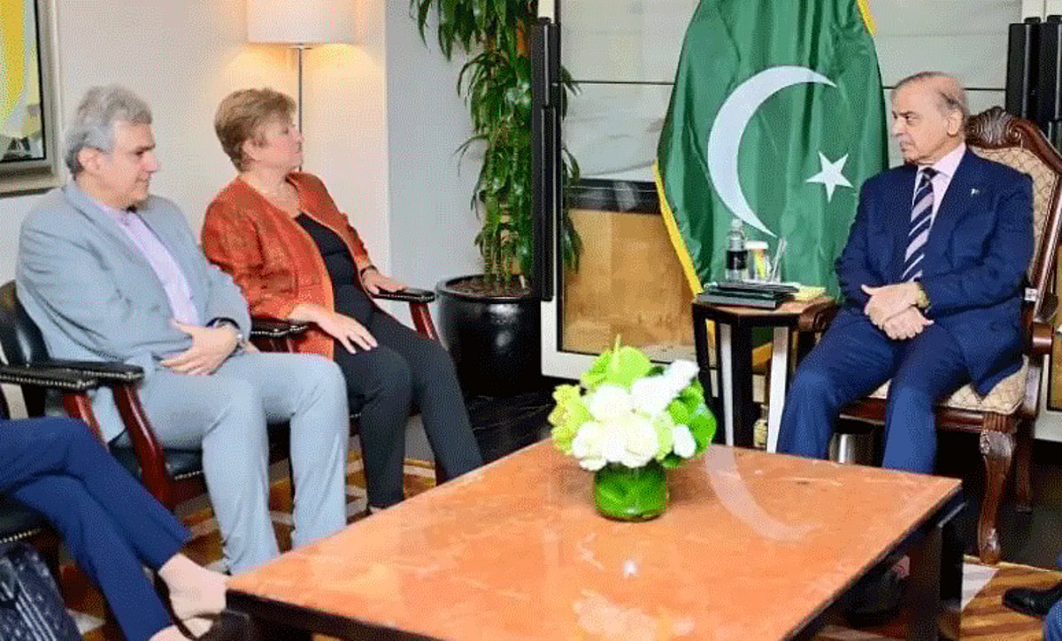 Pakistan PM Shehbaz urges IMF to factor in flood impact during $7bn programme review