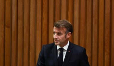 Emmanuel Macron plaide pour une défiscalisation des pourboires