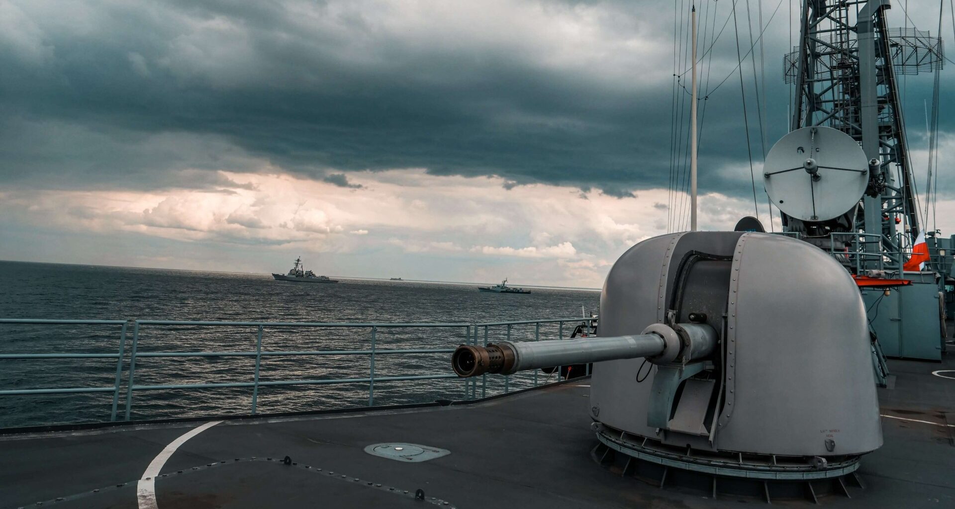 Poland and Sweden launch Baltic military drill