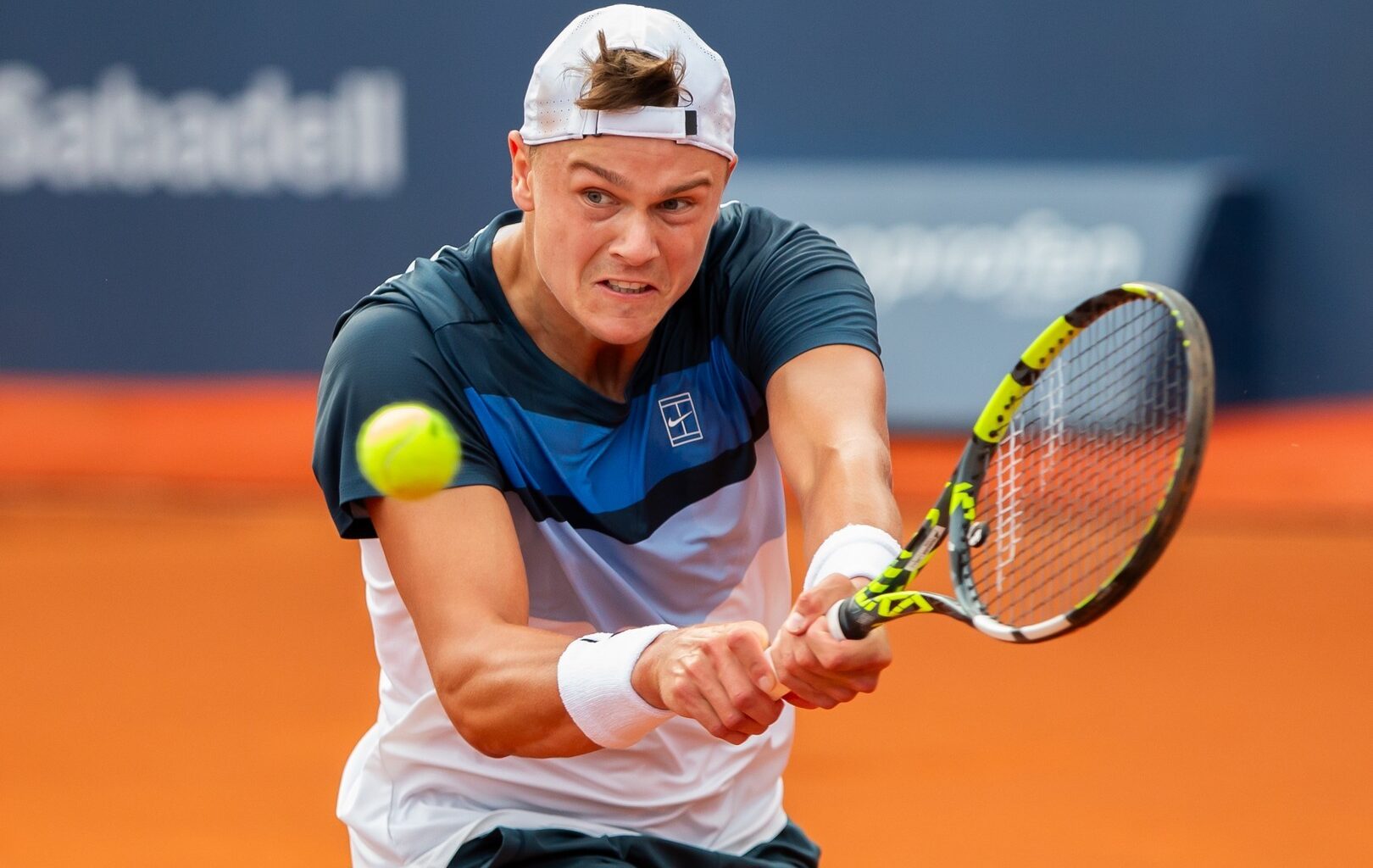 Holger Rune complains about "disrespectful" fans as Spain defeats Denmark at Davis Cup -