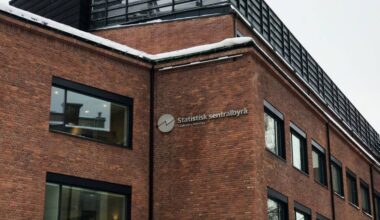 According to a new research-based mapping, Tommy Ahlers, Connie Hedegaard, and Torben Möger Pedersen are among the most influential Danes based on their networks.