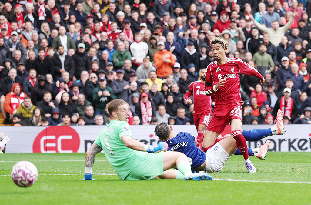 cover Liverpool hold on to beat Everton 2-1 in Merseyside derby