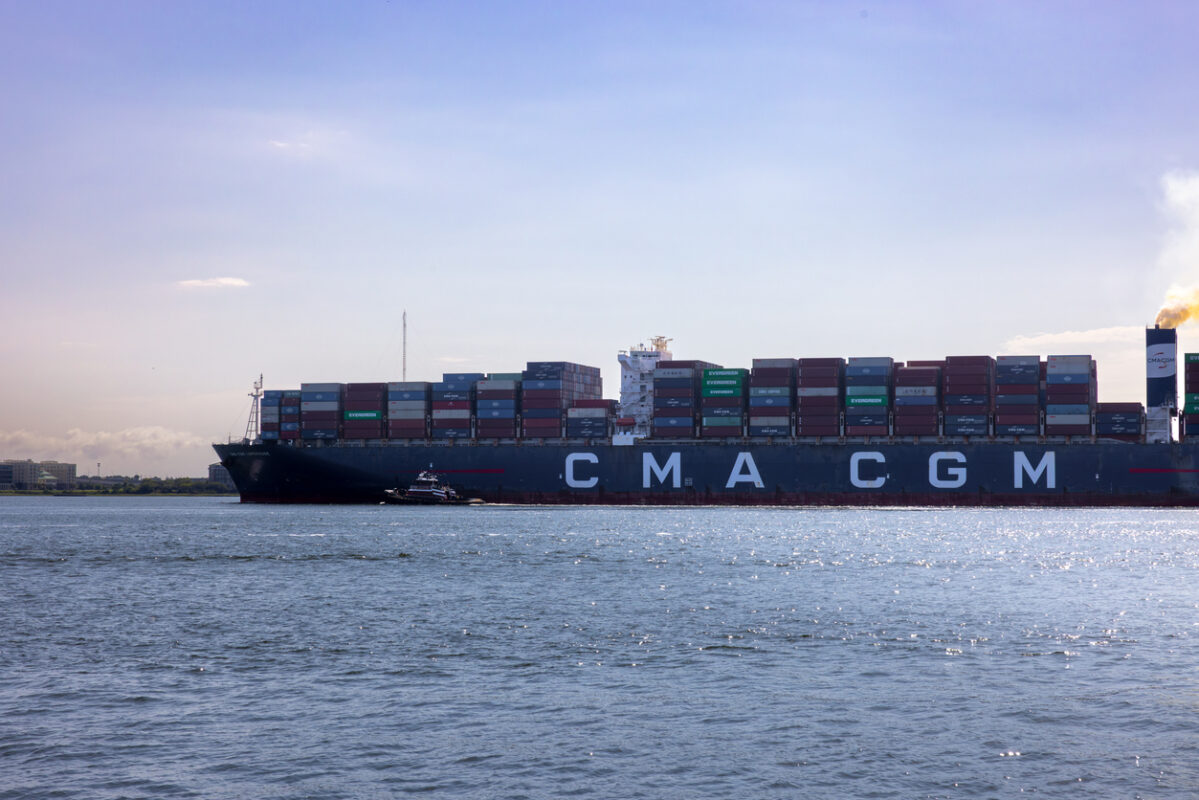 CMA CGM unveils Maestrale weekly service in Intramed