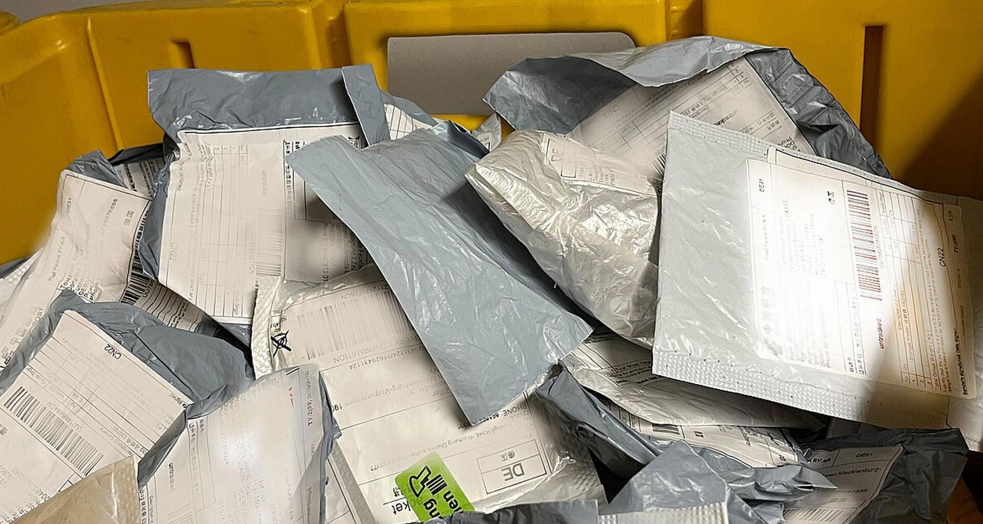 Frankfurt: Behörden warnen vor nicht bestelltem Saatgut im Briefkasten