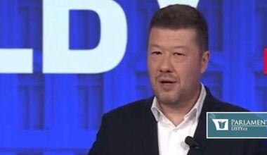 Kde byl, chlastal? Okamura vytočil Farského. Jedna věta o Rusku