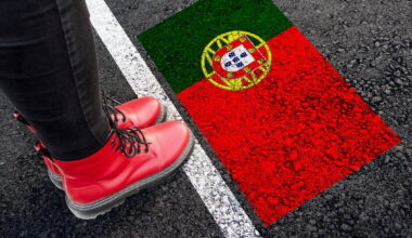 Portugal approves tougher immigration law « Euro Weekly News