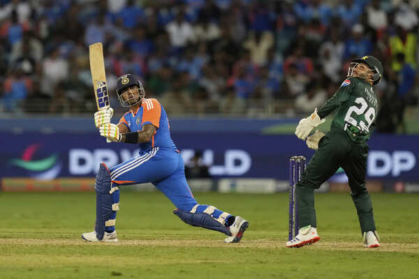 India vs Pakistan Cricket highlights: India win easily against Pakistan by 7 wickets in Asia Cup clash