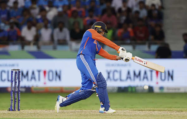 India vs Pakistan Cricket Live Score, Asia Cup 2025: Abhishek Sharma gets to his half century as India get a great start, Ind 117/2 in 12 overs