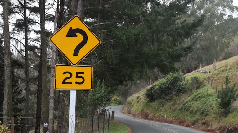 Instead of lowering some speed limits, advisory signs have been installed to warn drivers about pedestrians, or that the road is narrow, winding, or unsealed.