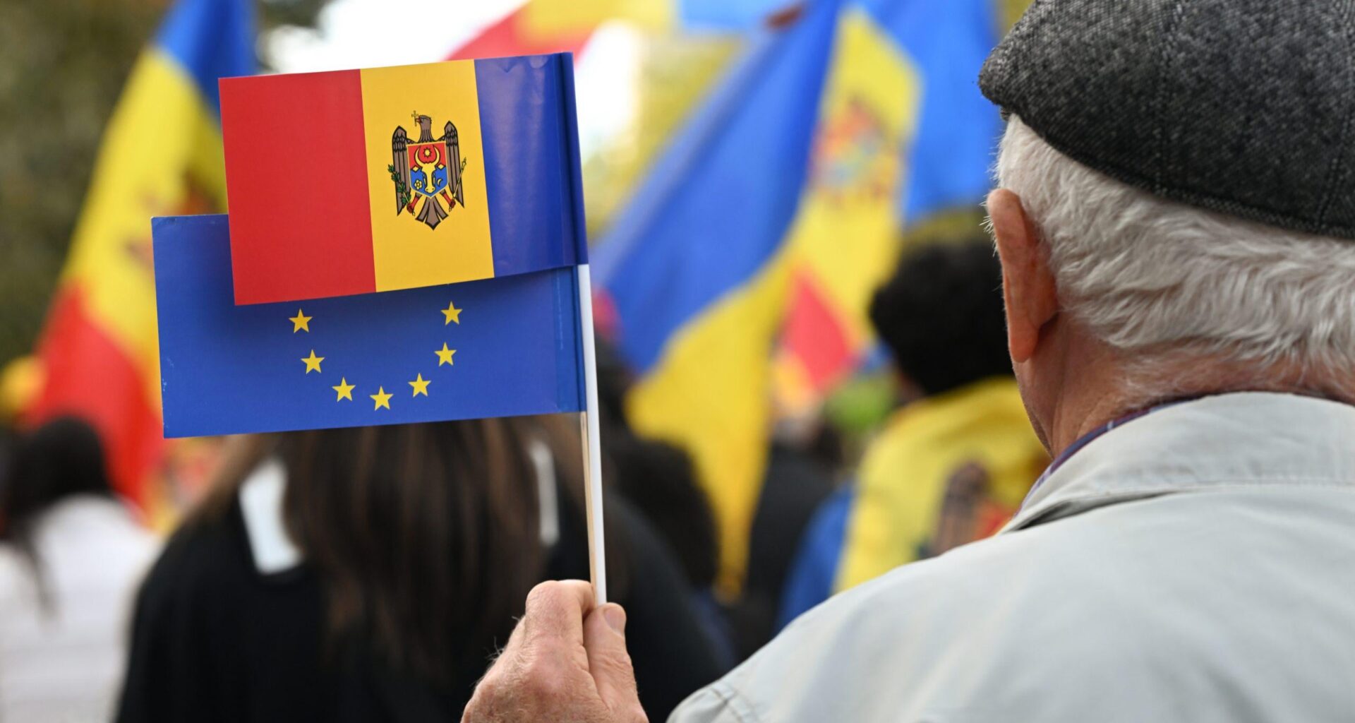 Moldovans Reject Russia