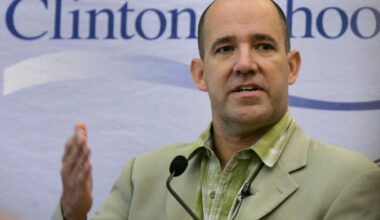 Dowd says MSNBC reacted to a right-wing mob in firing him for Charlie Kirk commentary