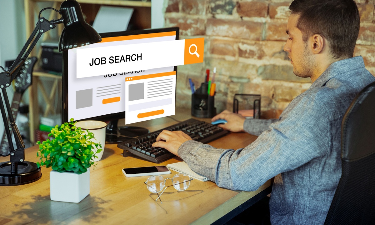 jobs, economy, paycheck to paycheck