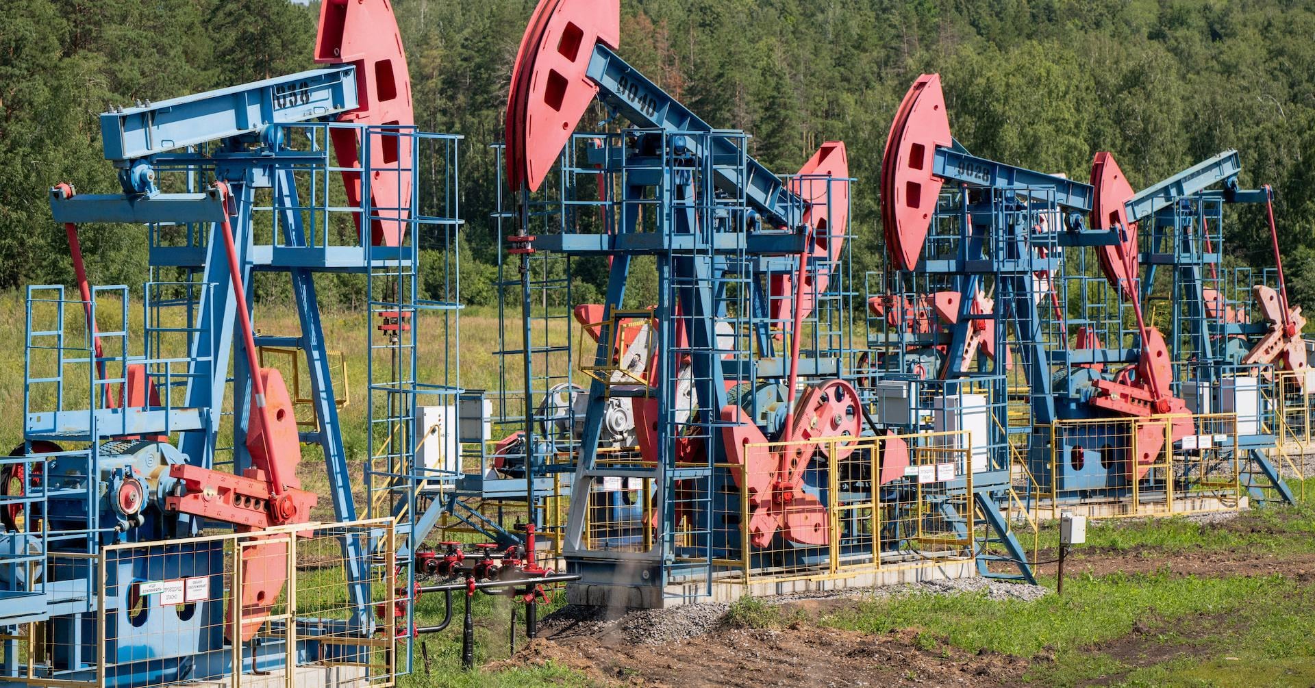 Exclusive: Russia close to cutting oil output due to drone attacks, sources say