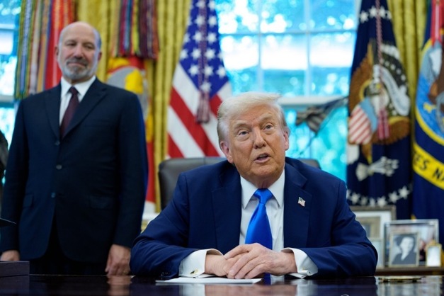 Trump says S.Korea’s $350 bn US investment ‘up front’ as Lutnick asks Seoul to pay more