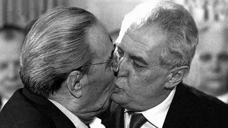 Byl Miloš Zeman gay?