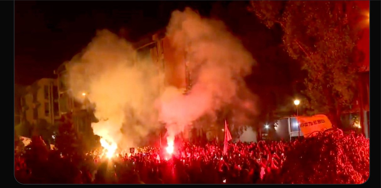 Manifestație de amploare la Novi Sad Captură X @Ana_Mitras