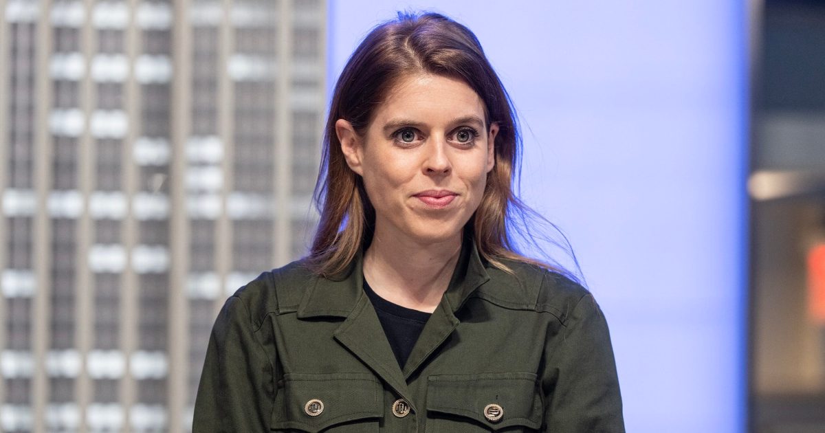 Princess Beatrice Broke Royal Tradition With Daughter Sienna | Gallery