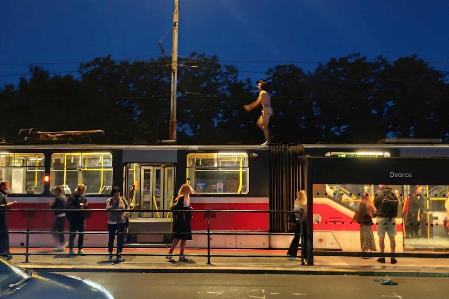 Ranní snídaně je sice základ dne, ale neměl by to bejt herák