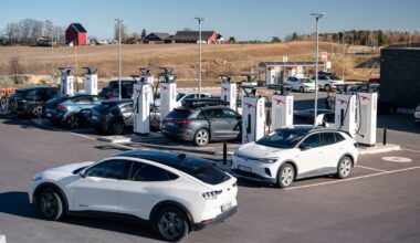 Vehículo eléctrico: España, 18% - Noruega, 98%