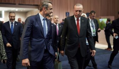 Mitsotakis and Erdogan likely to meet this month