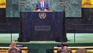 Athens trapped in diplomatic calm