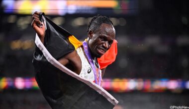 Isaac Kimeli snoert kwatongen de mond na WK-zilver: "Aan zij die zeggen dat ik geen Belg ben: ik draag deze vlag met trots"