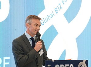 UK envoy calls for deeper cooperation with Korea on clean energy, finance