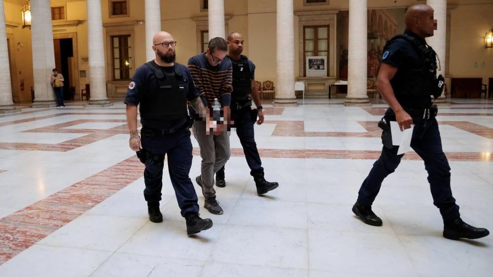 Policier pédophile à Marseille : son collègue qui l'a "démasqué" raconte à la barre son calvaire pour qu'éclate la vérité