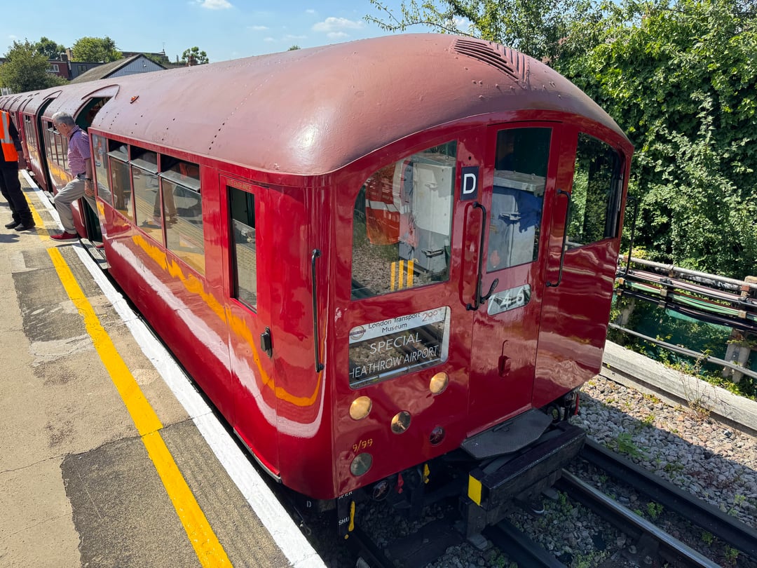 I went on the London Transport Museum’s 1938 Stock heritage Tube train