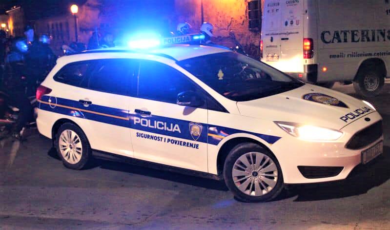 Young man sentenced for singing "Kosovo is Serbia" on Croatia's Victory Day