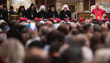 Pope Leo XIV backs interfaith “synergy” in Kazakhstan