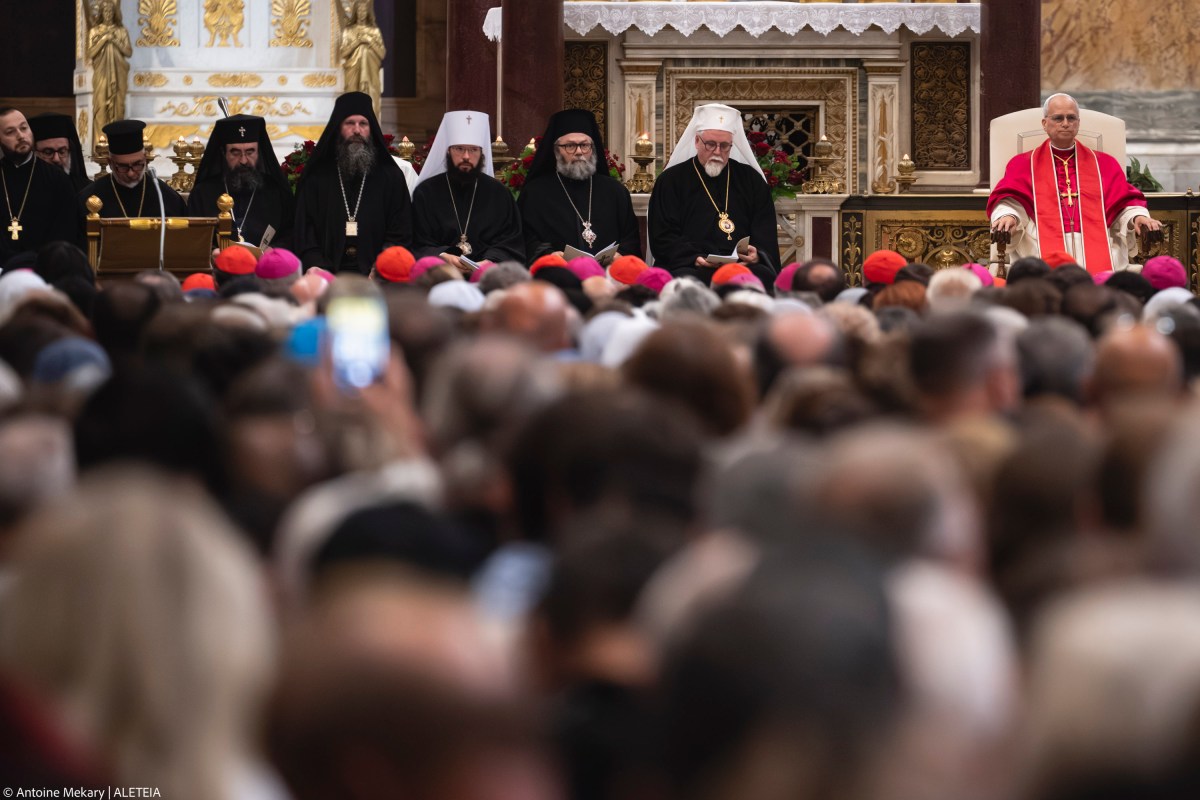 Pope Leo XIV backs interfaith “synergy” in Kazakhstan