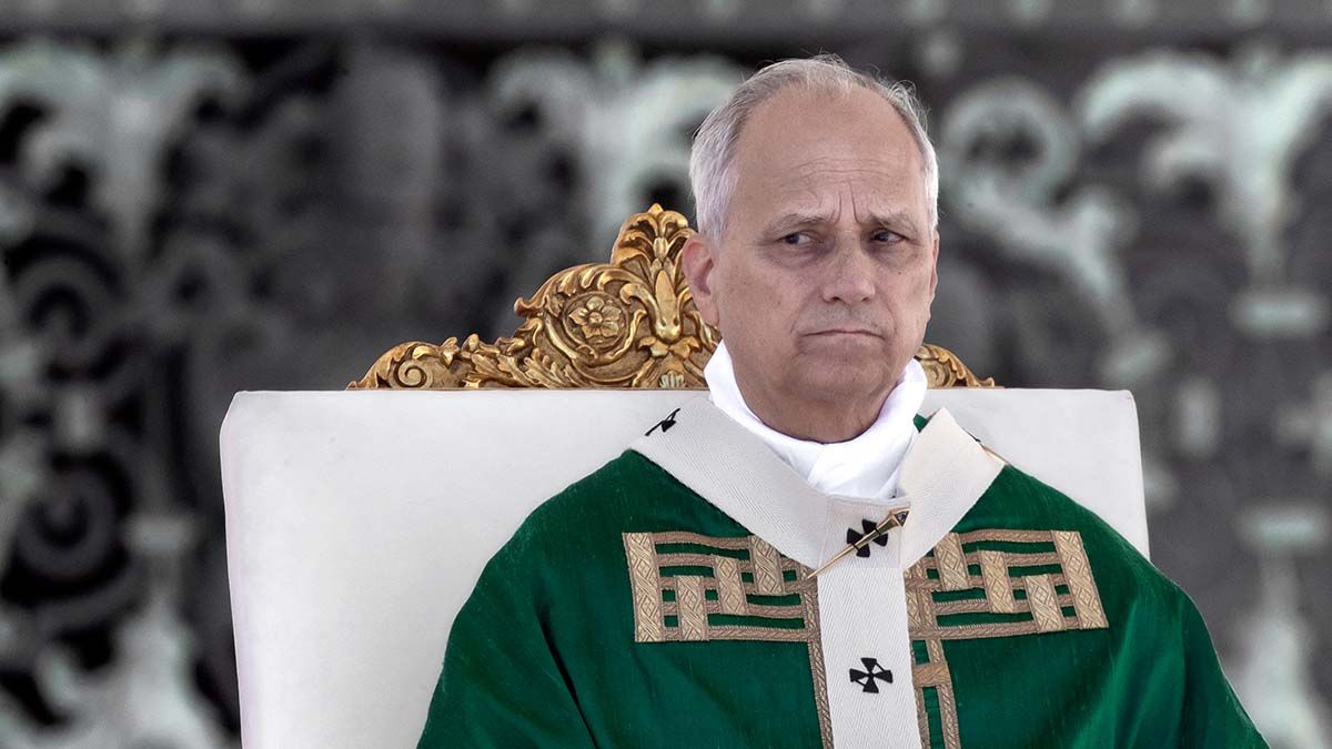 Pope Leo XIV issued warning from God about Trump and idolatry?