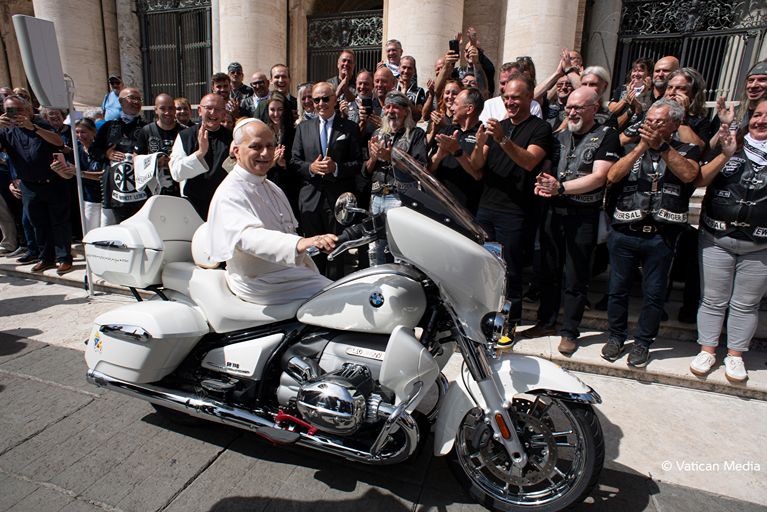 Pope Leo XIV is all over the BMW R 18 Transcontinental motorcycle