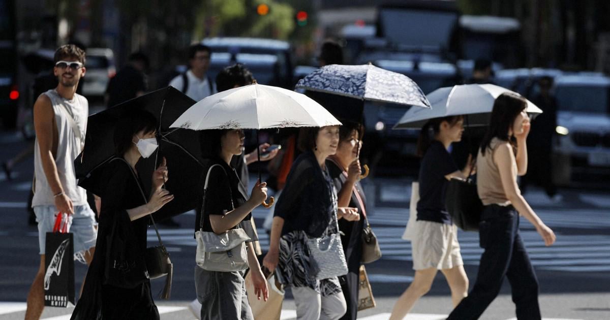 10,000 taken to hospital in week for heat-related illnesses in Japan, marking the highest weekly figure so far this year with temperatures topping 35 C at hundreds of observation points. There were 16 deaths in 14 prefectures across the nation.