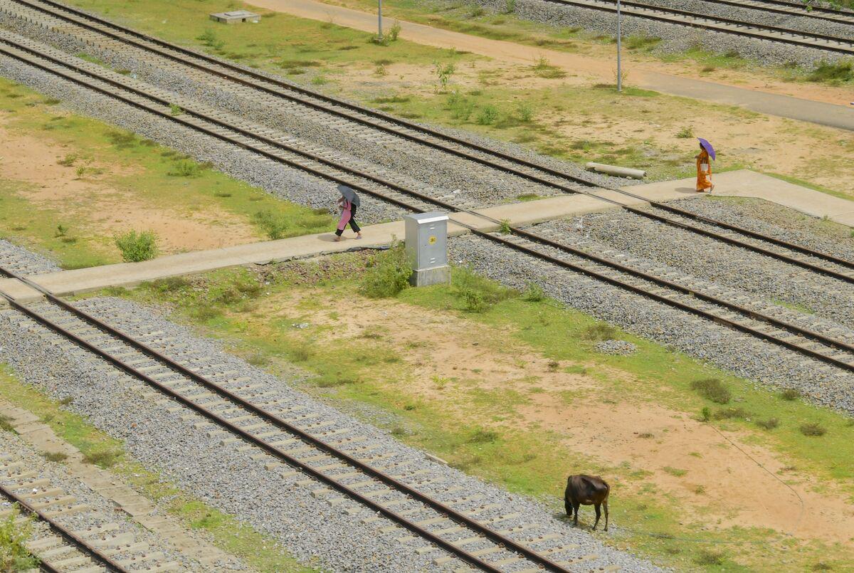India Is Said to Plan $3.4 Billion Rail Lines Near China Border