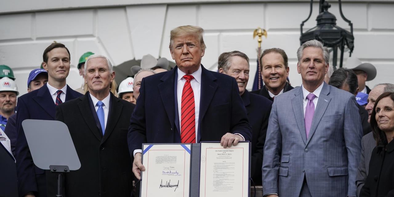Trump Prepares to Start North American Trade Deal Renegotiation