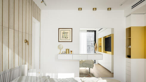 Doctors design Tel Aviv penthouse for retirement and family life