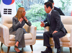 Lee, Meloni agree to elevate S. Korea-Italy ties