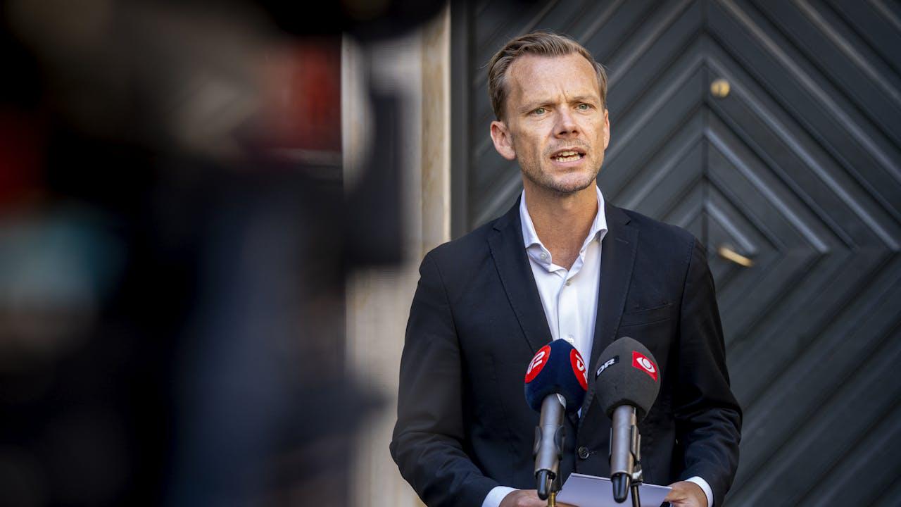 Forslag om beskedovervågning møder massiv kritik: - Det er en ekstrem vej at gå