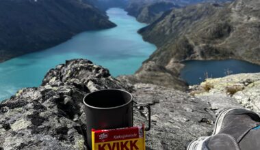 A few of the latest additions to my never ending quest of taking the best possible Kvikk Lunsj shot